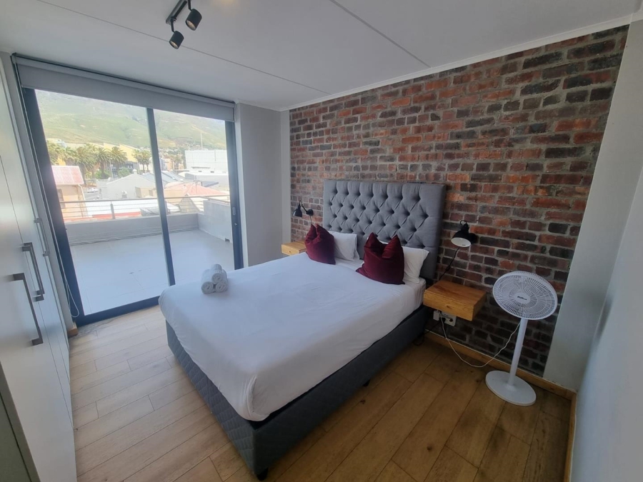 To Let 1 Bedroom Property for Rent in Woodstock Western Cape